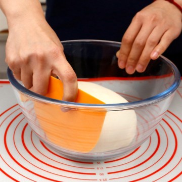 RASPADOR DE MASA PLASTICO...